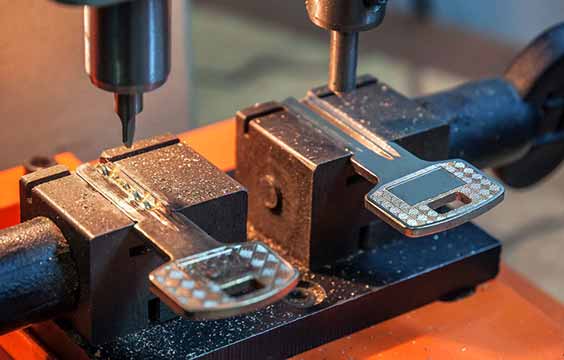 Key Cutting Key Cutting